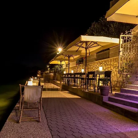 Casa de hóspedes Maslina 3*