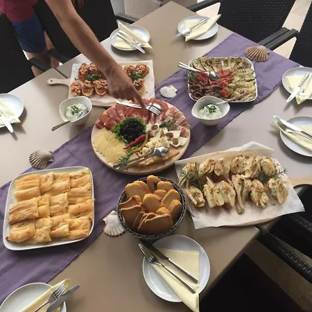 ضيافة ماسلينا نيوم